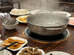 -正能量脆肉鲩火锅