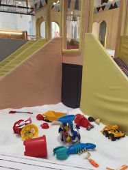 -动力星球家庭亲子游乐中心