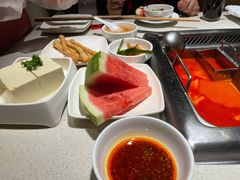 -海底捞火锅鲜切牛肉主题店(长寿路店)