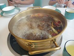 -阿鹏故事野生菌火锅(古城店)