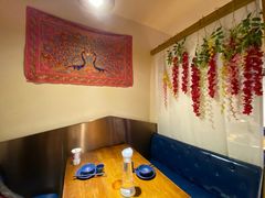 卡座-觅山云南菜(泊富ICITY店)