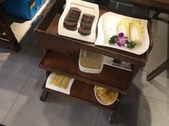 -周周有辣火锅馆(玖耀里店)