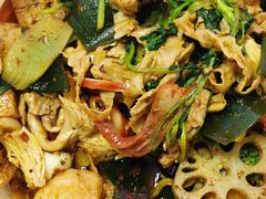 -拿渡麻辣香锅(世茂广场·工三店)