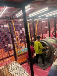 -MELAND CLUB亲子乐园·派对·餐厅(北京芳圆里ID MALL店)