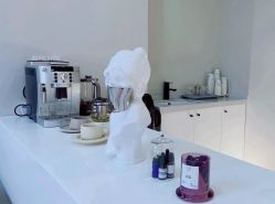 点击看大图 -VE专注问题肌·赛诺龙&科学美肤中心