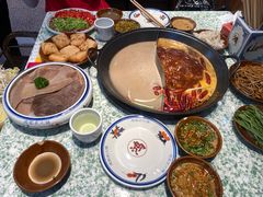 -鸿姐老火锅(花园路店)