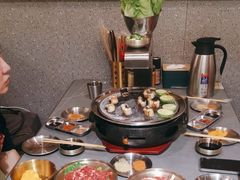 -围炉肉舍丹东海鲜烤肉·烤活鳗(步行街店)
