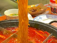 -周小明火锅(黑金冠社区店)