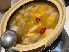 生蚝鸡煲-粤来记·啫啫煲·点心(日月光店)