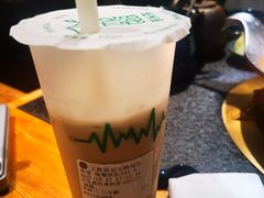 -湊湊火锅·茶憩(南京东路悦荟店)