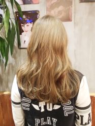 -PE SALON