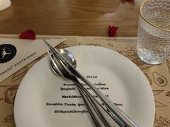 -Mark&Mars Restaurant