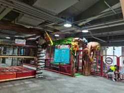 -玩元素·家庭游乐成长中心(香格里拉店)