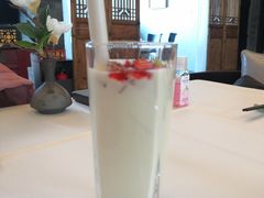 草莓酸奶-唐廊烤鸭店(工体店)