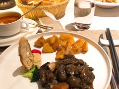 红酒烩牛肉-中山路壹号传奇club·啤酒花园餐厅