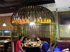 -三人行骨头王火锅(长寿店)