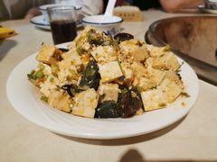 皮蛋拌豆腐-妈妈家铁锅炖(景诚园综合楼店)