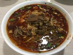 -崇州余荞面(落虹桥店)
