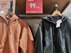 -优衣库(上海虹口龙之梦店)