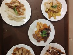 -天宜隆蘑菇宴火锅(石景山旗舰店)