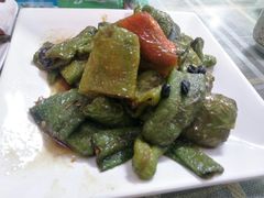 -天天向上素食餐厅(五台山店)