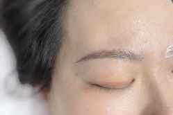 -Yue Show馨选·半永久纹眉纹眼线