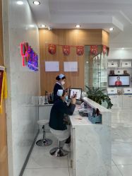 -靓芙泉专研痘痘肌