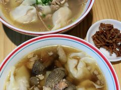 -八二小区抄手(龙湖上城天街店)