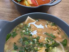 -魏家凉皮(八里庄店)