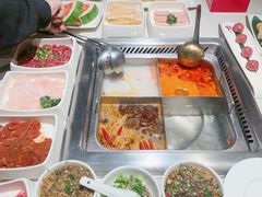 -海底捞火锅鲜切牛肉主题店(长寿路店)