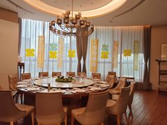 -泓历皇朝酒店(东亭店)