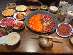 -萍姐火锅·公路夜市(武汉首店)