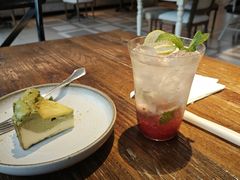-MOMENT湖景餐厅(解放路店)