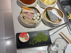 -海底捞火锅(凤凰广场店)