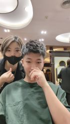 点击看大图 -八佰伴8008星级形象店