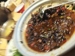 -头上红煨盐鸡·非遗院子餐厅