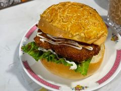 -东鑫记港式茶餐厅(南京东路店)