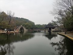 -鲁镇