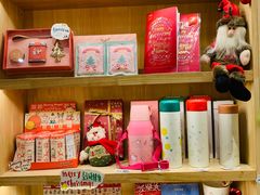 -猫的天空之城概念书店(杭州南宋御街店)