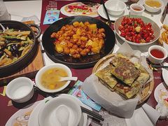 -鑫小城故事·藕汤·家常菜(台北一路总店)