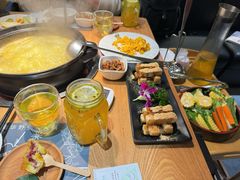 -一朵菌·野生菌探索家火锅(南亚店)