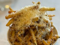 鸭油薯条-The Georg(东华门店)