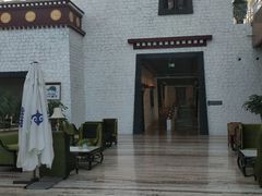 -拉萨圣地天堂洲际大饭店-自助餐厅
