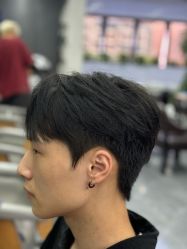 点击看大图 -藤野造型烫发染发