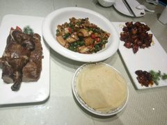 -城南往事济南风味主题餐厅(东环店)