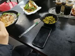 -丽影重庆小面(定西路店)