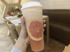 满杯红柚-喜茶(佛山岭南站店)