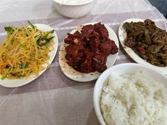 -尹记餐馆(花园店)