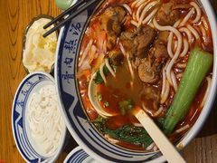 -鑫花溪牛肉米粉(文星广场店)