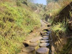 -雪山彩虹谷景区